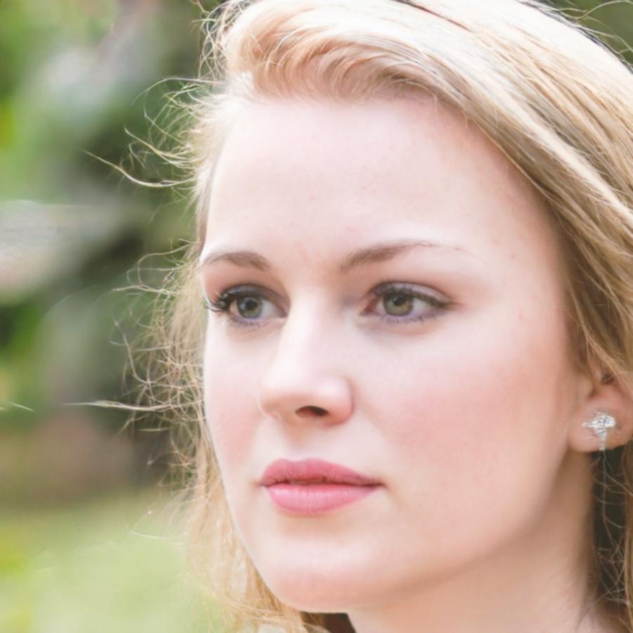 Финансовый консультант Алина Карагажиева